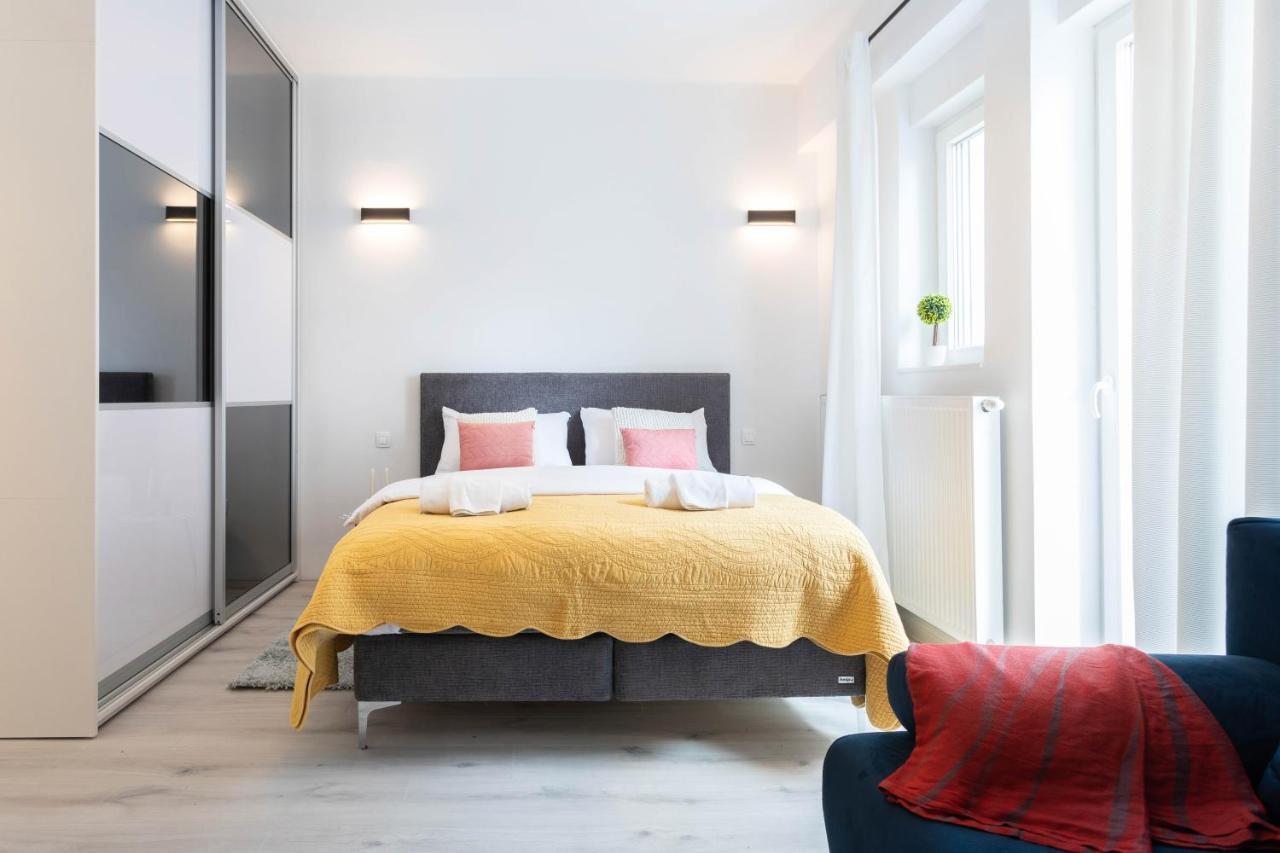Design City Center Apartments Near Park Zrinjevac Zagreb Eksteriør bilde